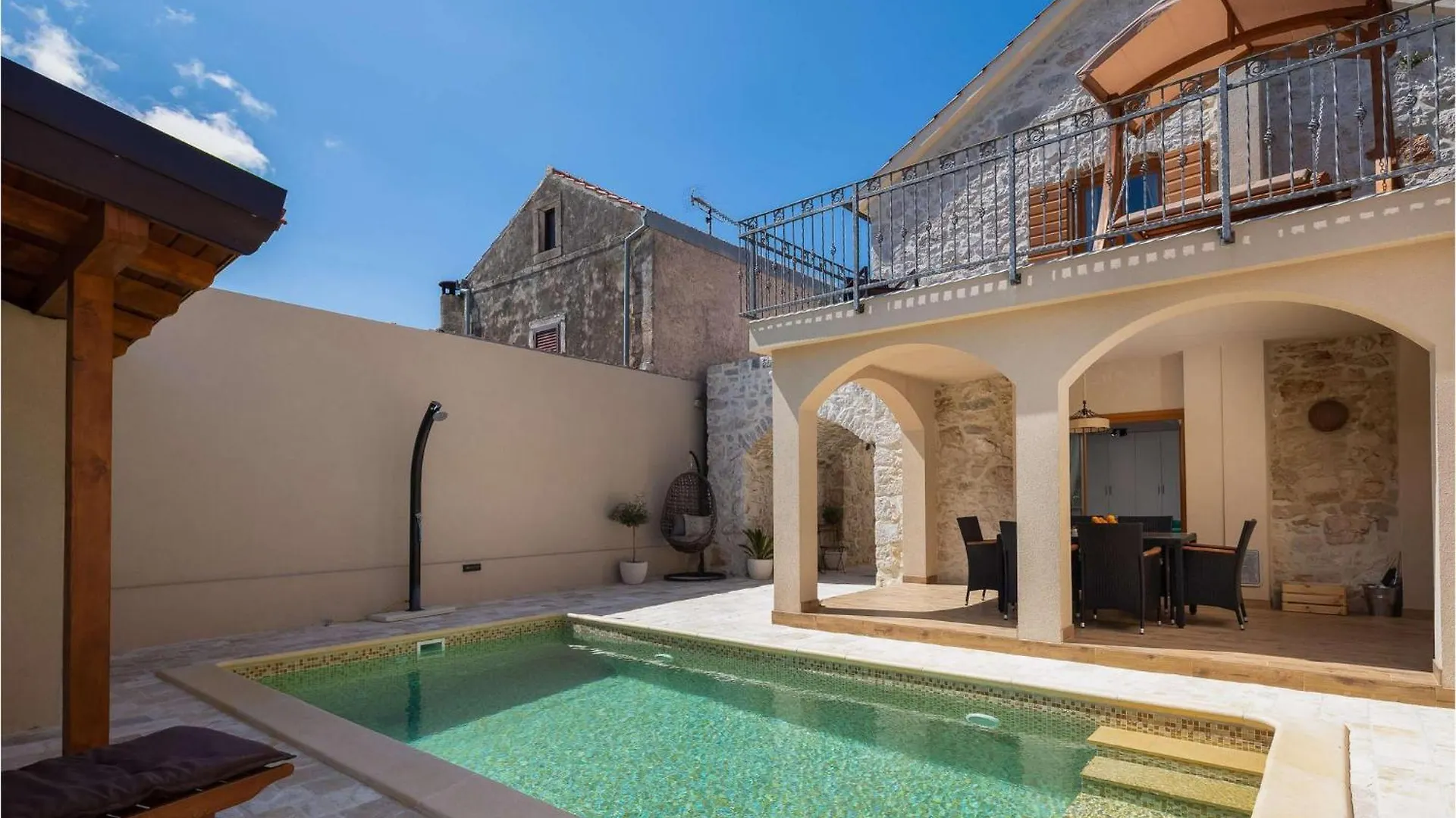 Villa Kameni Dvori Sveti Filip i Jakov Croatia
