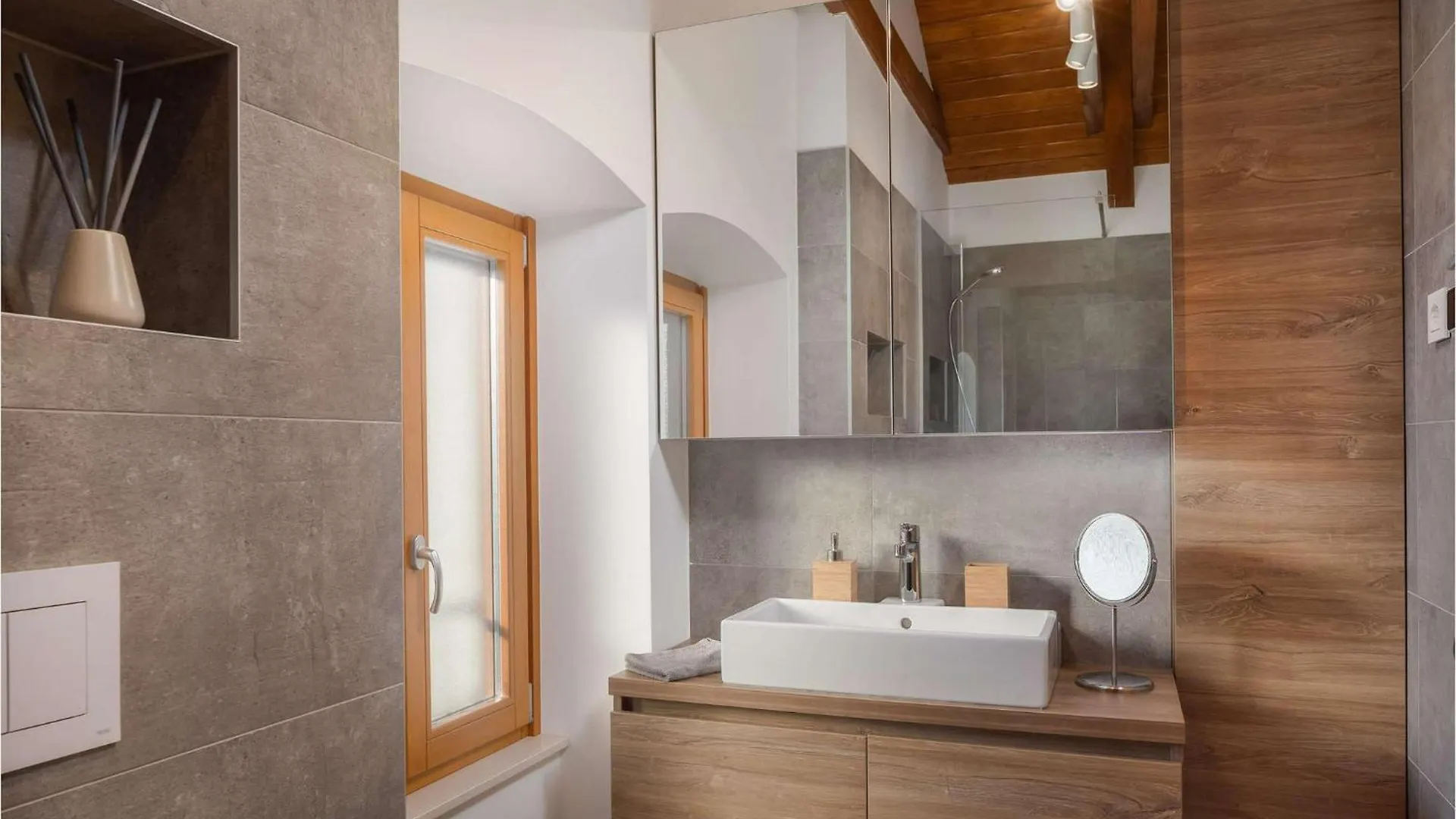 Villa Kameni Dvori Sveti Filip i Jakov Holiday home